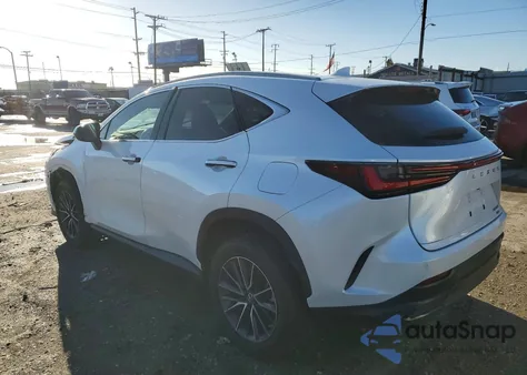 2022 Lexus Nx 350 z USA, uszkodzony, nr VIN 2T2GGCEZXNC004892